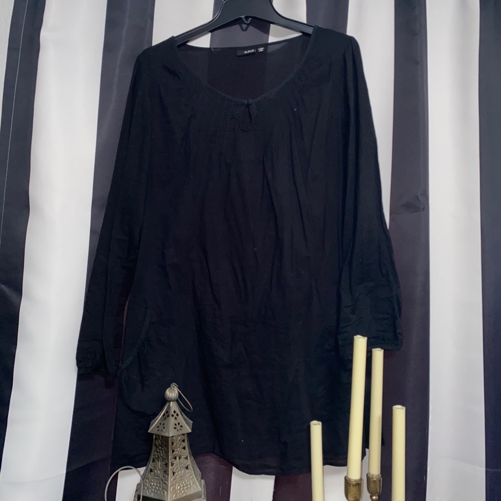 Black boho dress baby doll cut with pockets